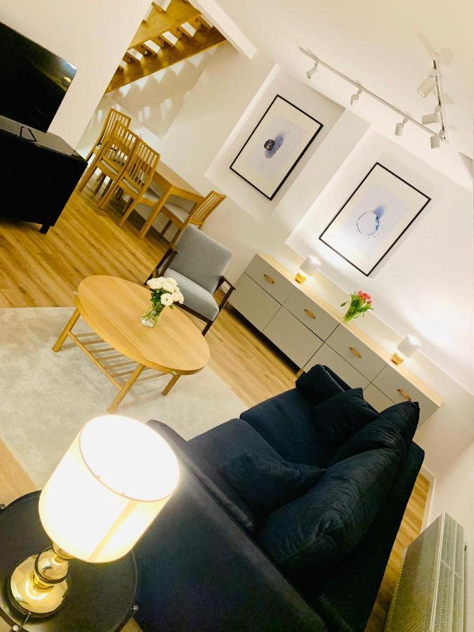 Dwupietrowy Apartament W Centrum Miasta Z Darmowym Miejscem Parkingowym Pod Zlotym Lwem VIII 克沃兹科 外观 照片